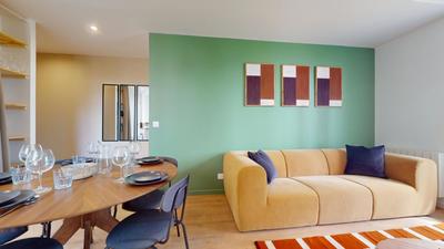 Appartement - 96 m² - 6 pièces