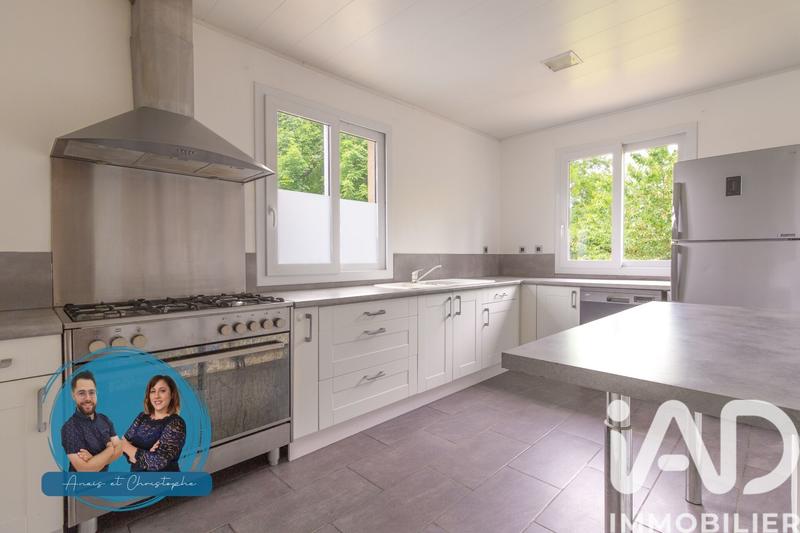 Maison - 159 m² - 5 pièces