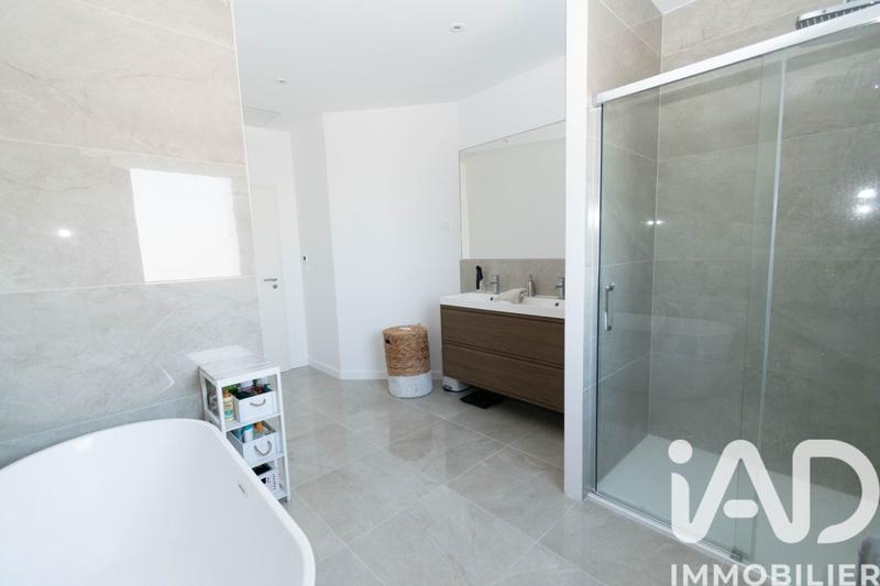 Maison - 136 m² - 5 pièces