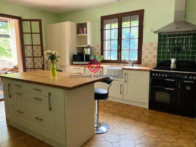 Maison - 168 m² - 6 pièces