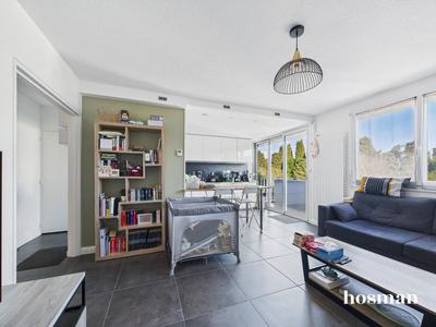 Appartement - 80 m² - 4 pièces