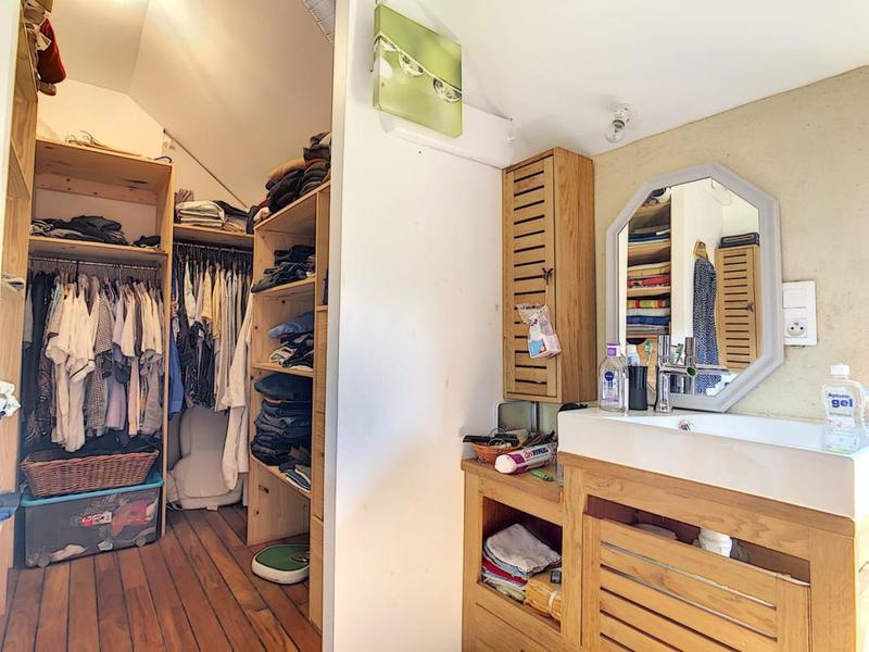 Maison - 296 m² - 15 pièces