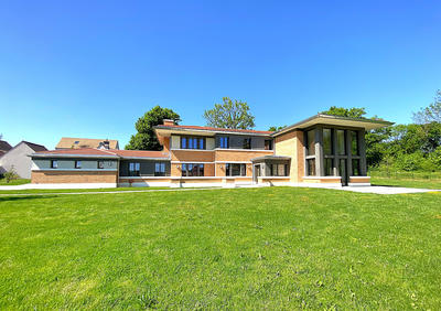 Propriété - 354 m² - 8 pièces