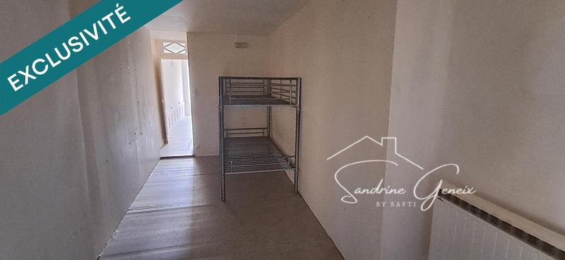 Maison - 94 m² - 5 pièces