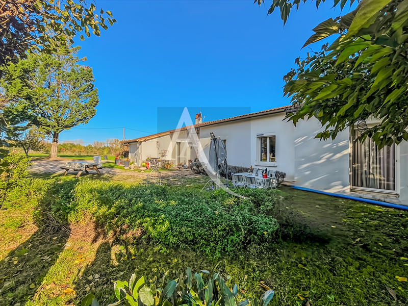 Maison - 180 m² - 6 pièces