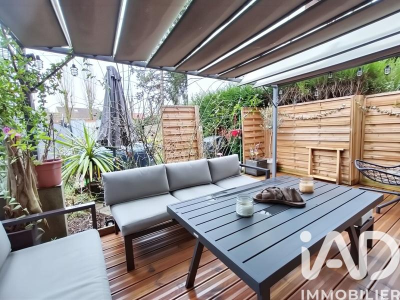 Maison - 90 m² - 5 pièces