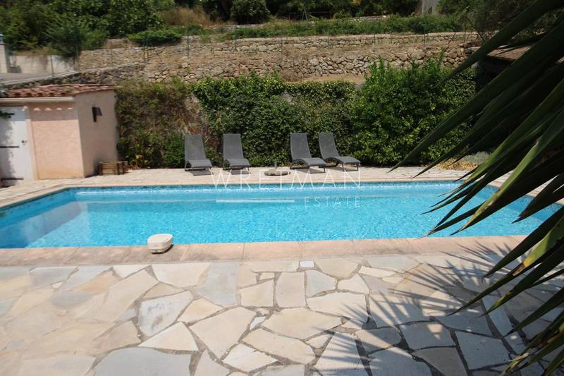Villa - 106 m² - 4 pièces