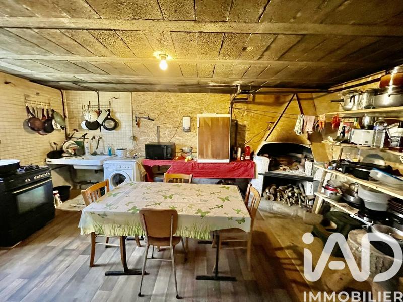 Maison - 94 m² - 6 pièces