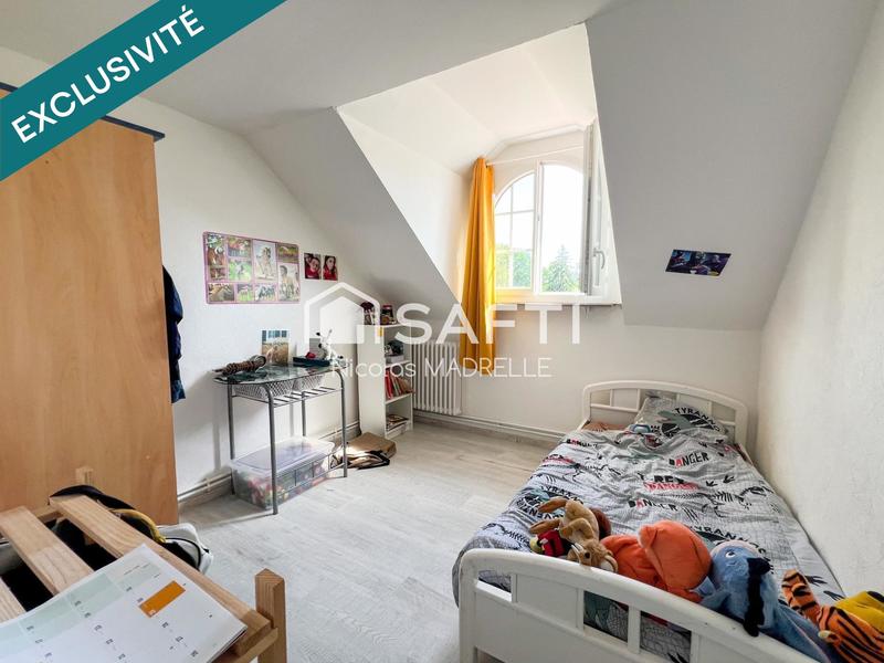 Maison - 156 m² - 8 pièces