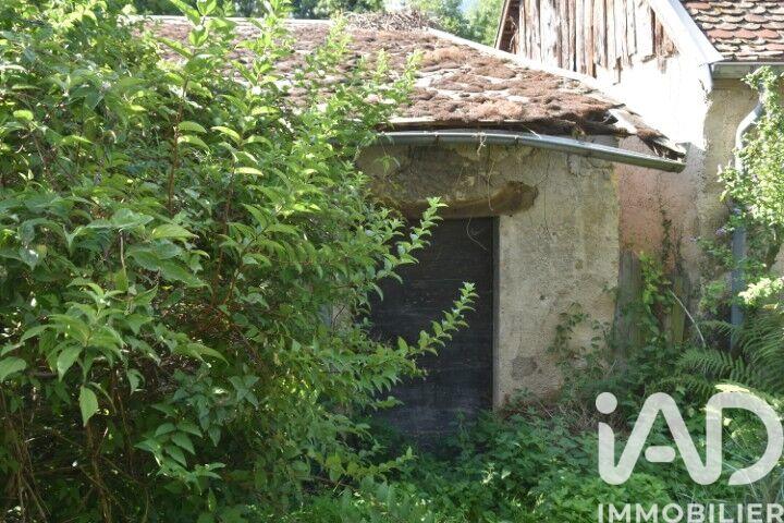 Maison de village - 117 m² - 9 pièces