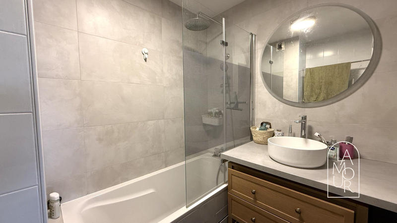 Appartement - 89 m² - 4 pièces