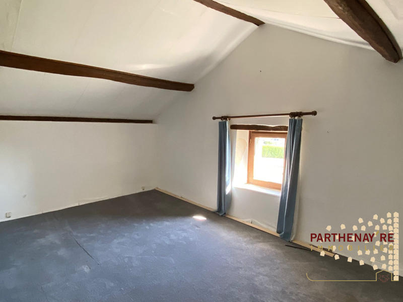 Maison - 205 m² - 5 pièces