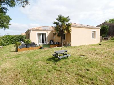 Maison de campagne - 120 m² - 6 pièces