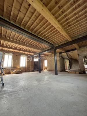 Demeure - 470 m² - 7 pièces