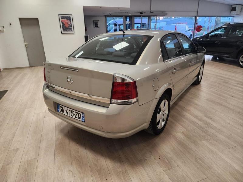 Opel Vectra en Tres Bon Etat 1.8 16v 122ch