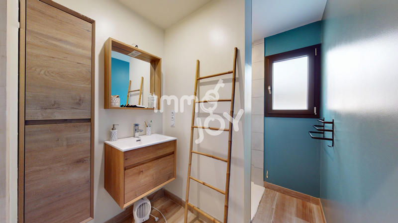 Maison - 131 m² - 6 pièces