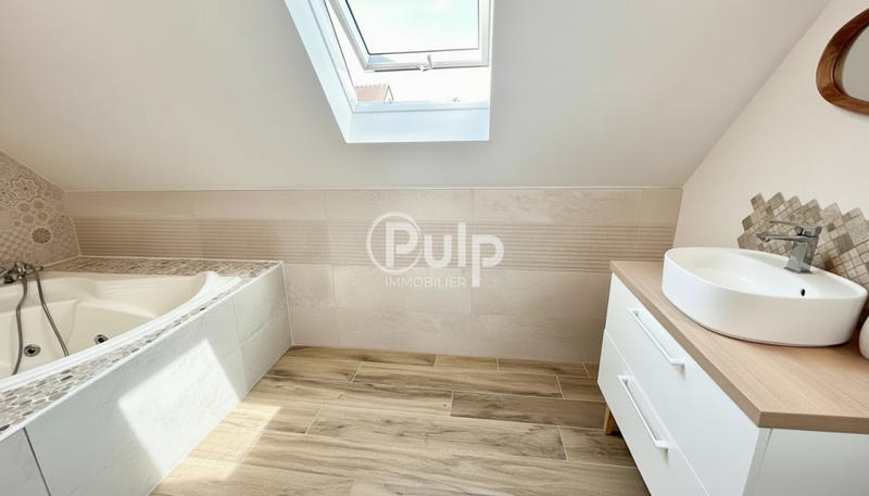 Pavillon - 148 m² - 6 pièces