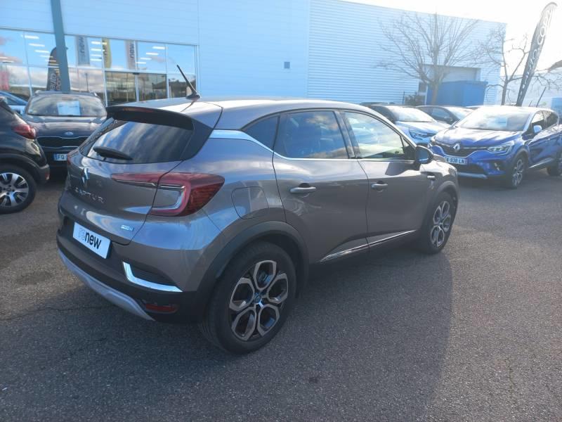 Renault Captur E-Tech Plug-in 160 Intens