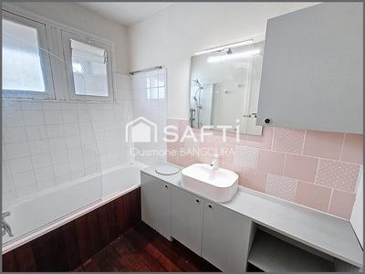 Appartement - 95 m² - 5 pièces