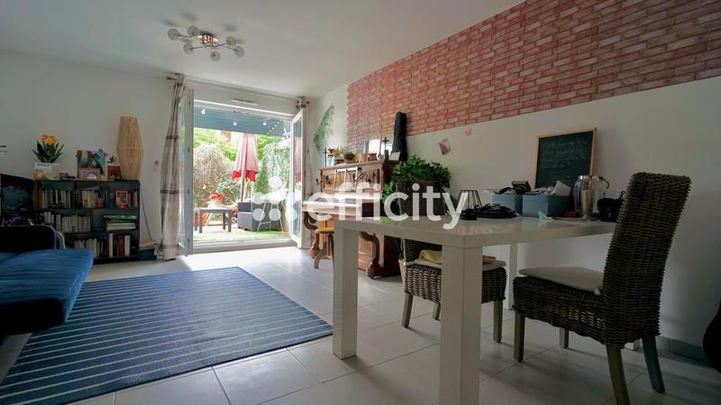 Maison - 65 m² - 3 pièces