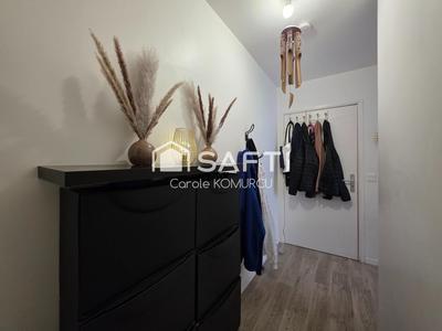 Appartement - 85 m² - 4 pièces