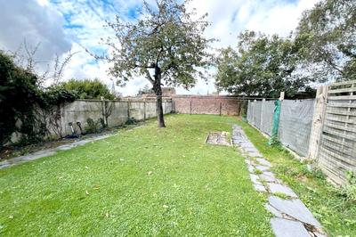 Maison - 138 m² - 8 pièces