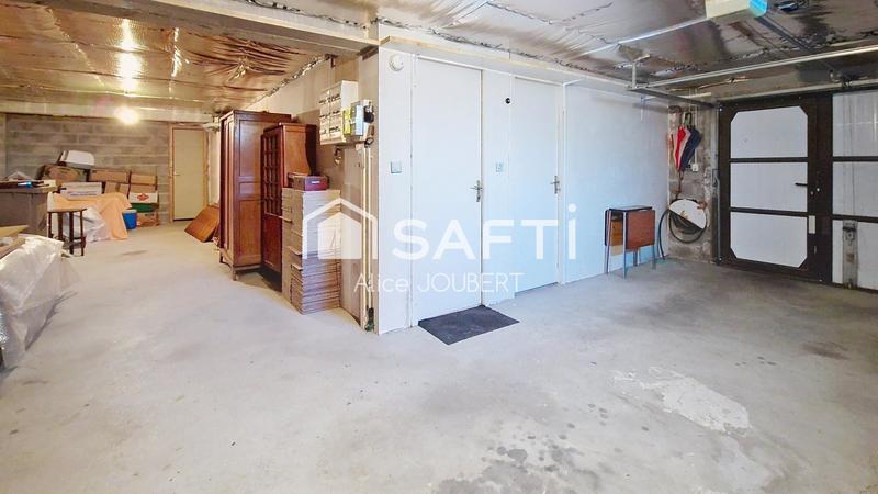 Maison - 99 m² - 5 pièces