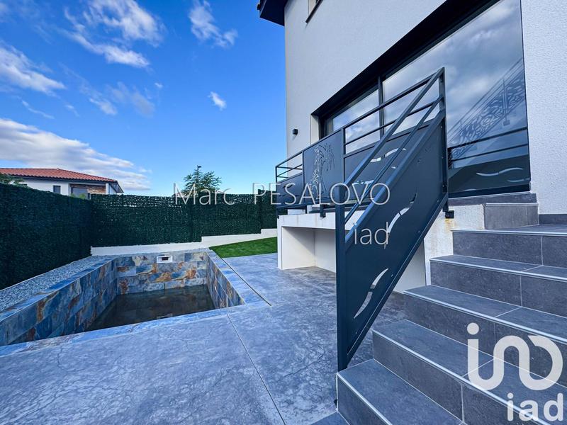 Maison - 125 m² - 5 pièces