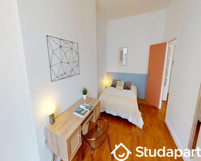 Chambre - 110 m² - 1 pièce