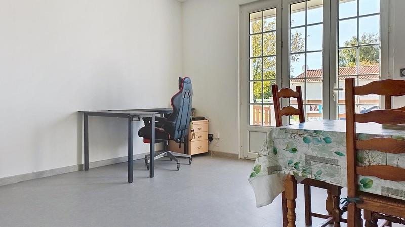 Maison - 104 m² - 4 pièces