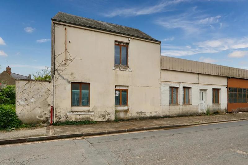 Maison - 390 m² - 7 pièces