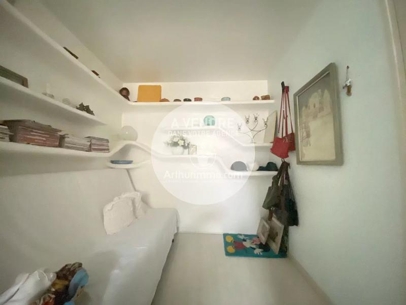 Maison - 228 m² - 8 pièces