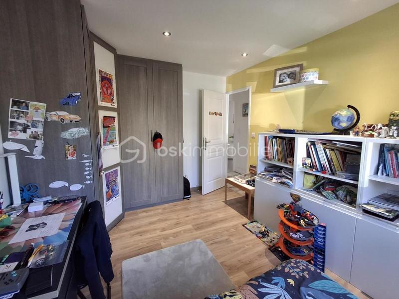 Pavillon - 100 m² - 5 pièces