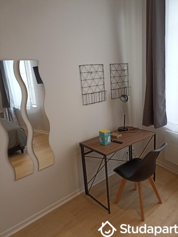 Chambre - 14 m² - 1 pièce