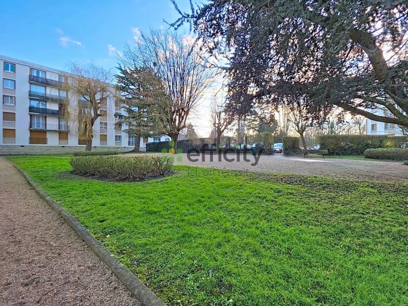 Appartement - 72 m² - 4 pièces