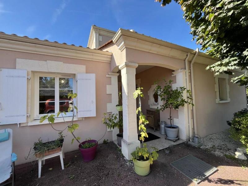 Villa - 230 m² - 5 pièces