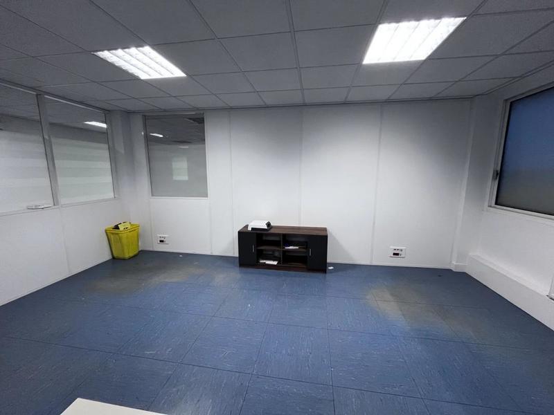 Bureau - 21 m² - 1 pièce