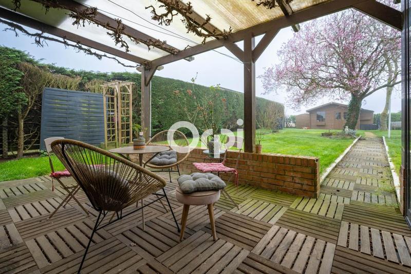 Maison - 110 m² - 5 pièces