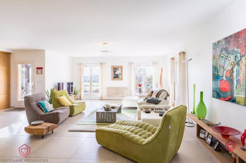 Propriété - 195 m² - 7 pièces