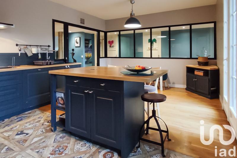 Appartement - 154 m² - 6 pièces