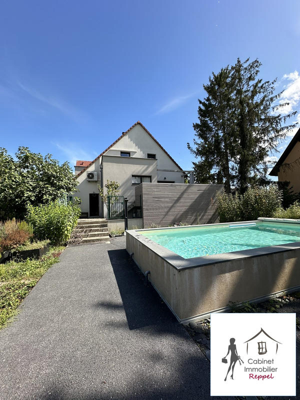 Maison - 141 m² - 5 pièces