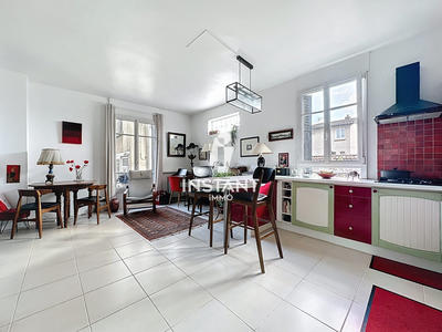 Maison - 121 m² - 4 pièces