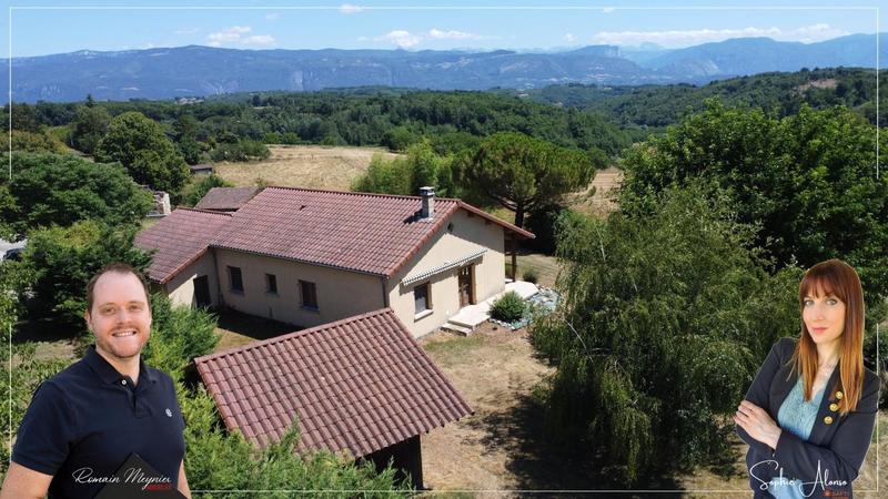 Maison - 99 m² - 4 pièces