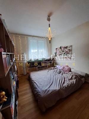 Appartement - 75 m² - 4 pièces