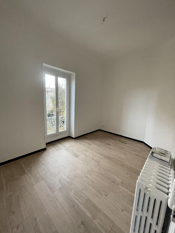 Appartement - 91 m² - 5 pièces