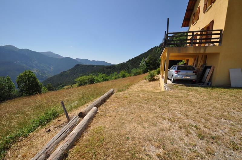 Maison - 180 m² - 6 pièces