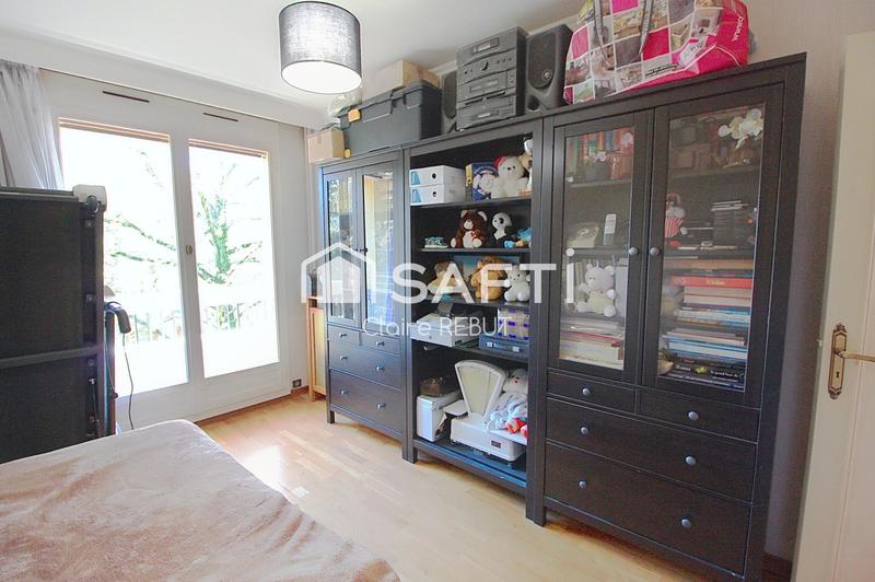 Appartement - 80 m² - 4 pièces