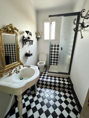 Appartement - 106 m² - 6 pièces