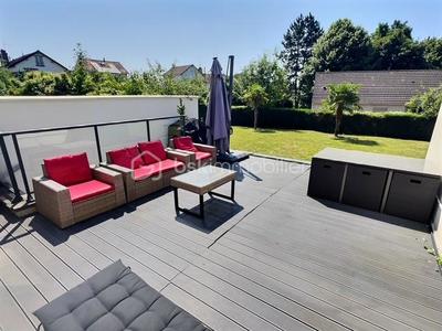 Demeure - 147 m² - 5 pièces