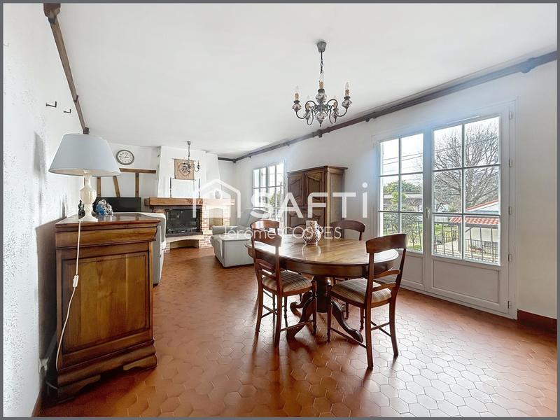 Maison - 130 m² - 5 pièces